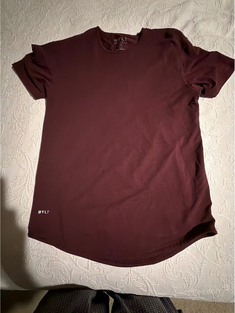 BYLT Drop Cut S/S Lux T-Shirt in Burgundy, Size L